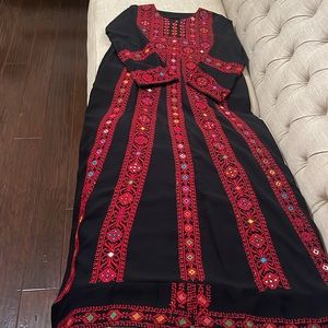 Egyptian Vintage Sinai Dress, M with chiffon black shawl or scarf